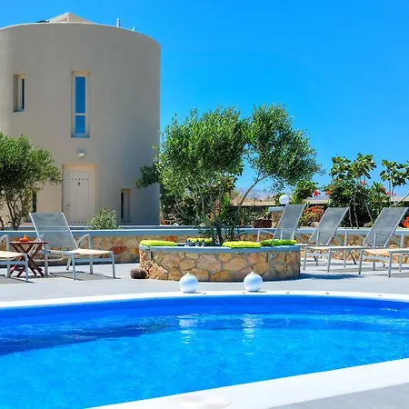 Monolithia Apartman *