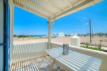 Monolithia Apartman *
